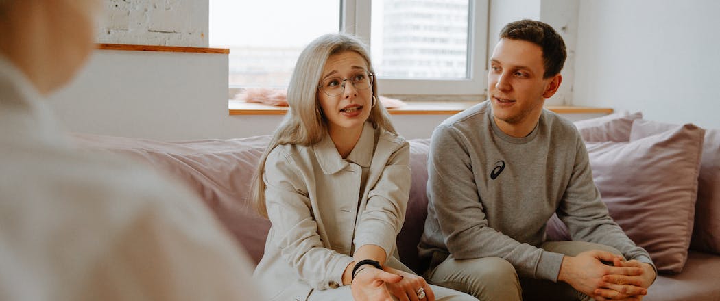 Endocet: Uses, Risks, and Addiction Treatment Options