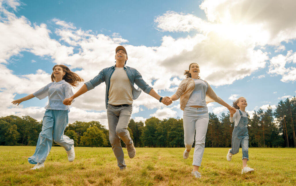 Family Therapy for Addiction Recovery and Healing 1 happy family in the park 2024 11 05 07 41 00 utc